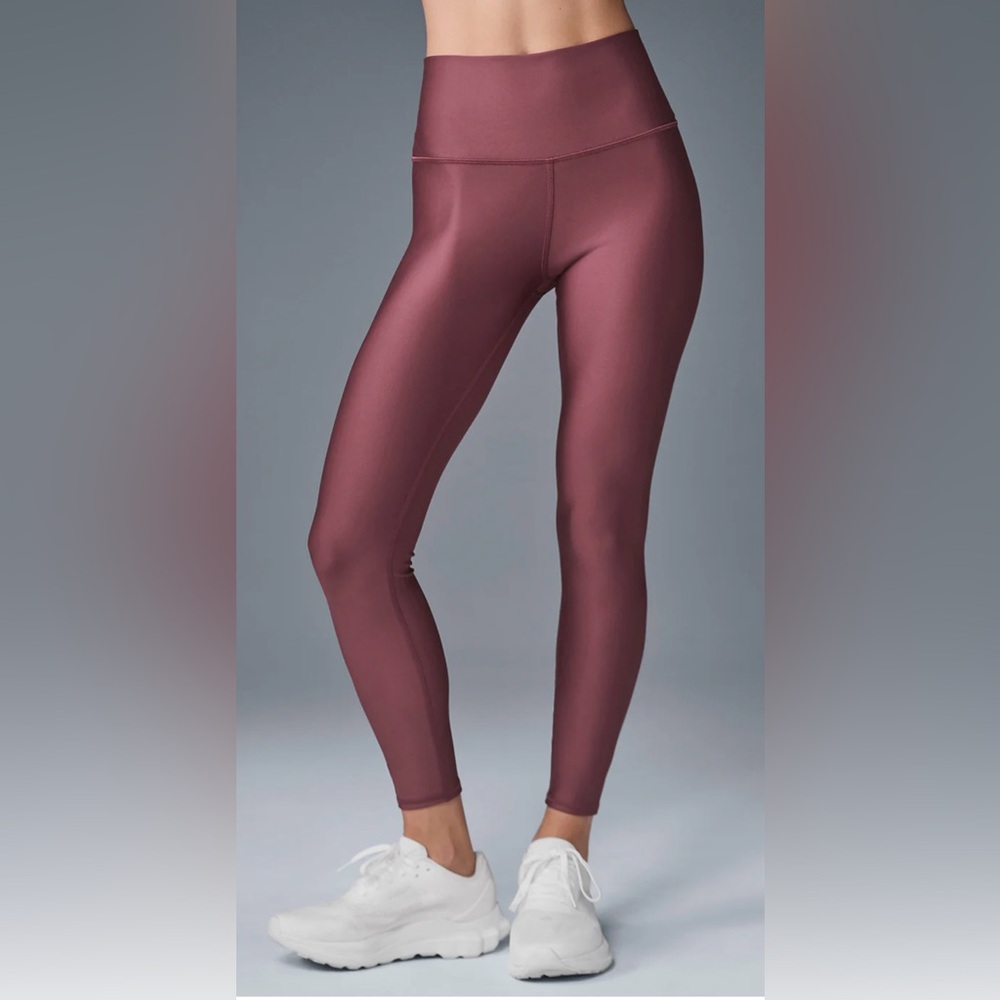 ALO Airlift Leggings NWOT - size L - Burgundy Truffle